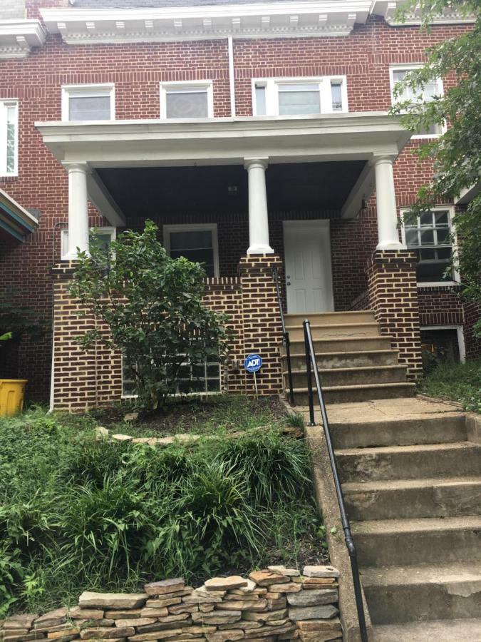 Best Bedroom Next To Jhu Baltimore Exterior foto